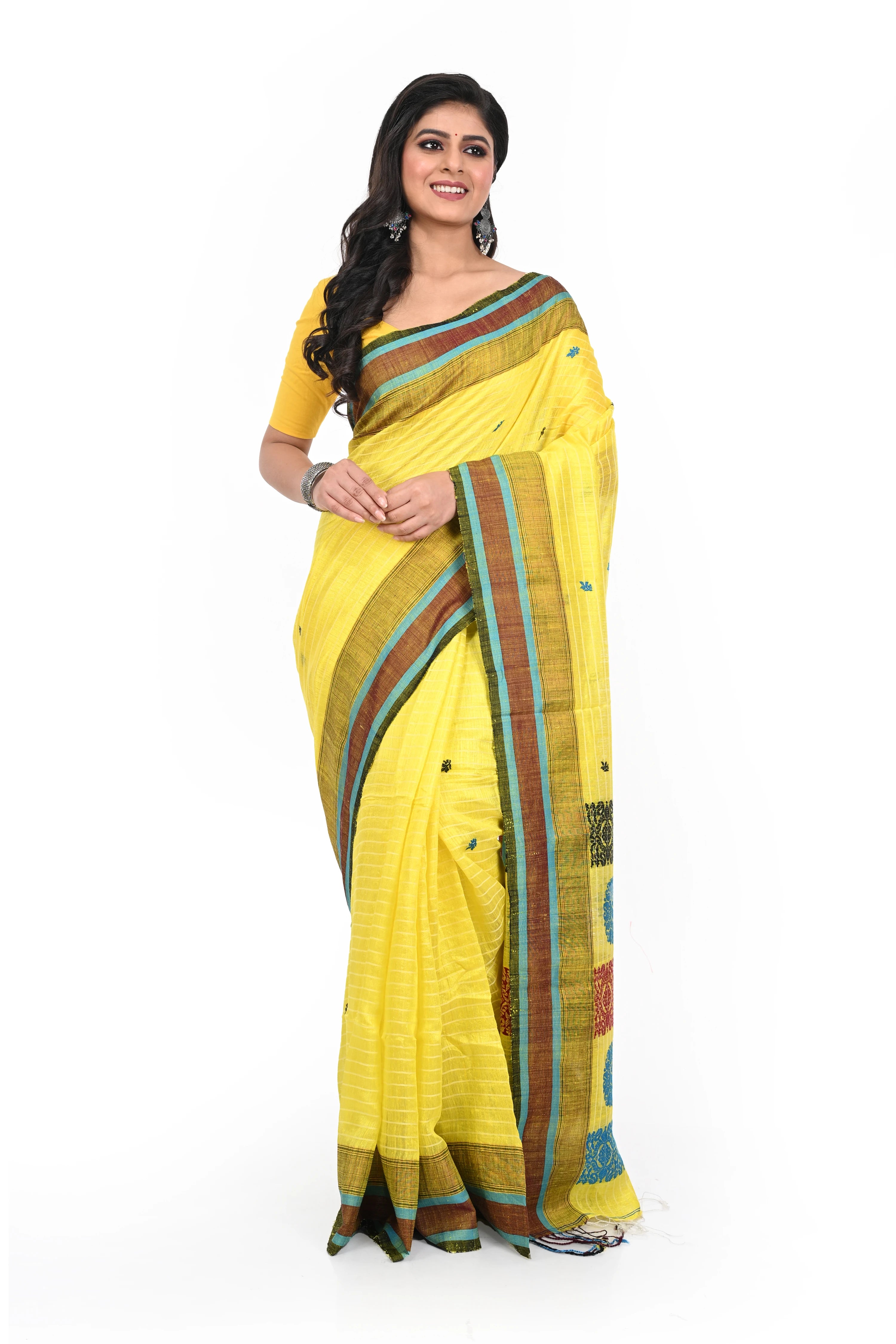Golden Yellow Pure Matka Silk Handloom Saree with Decorated Pallu and Border