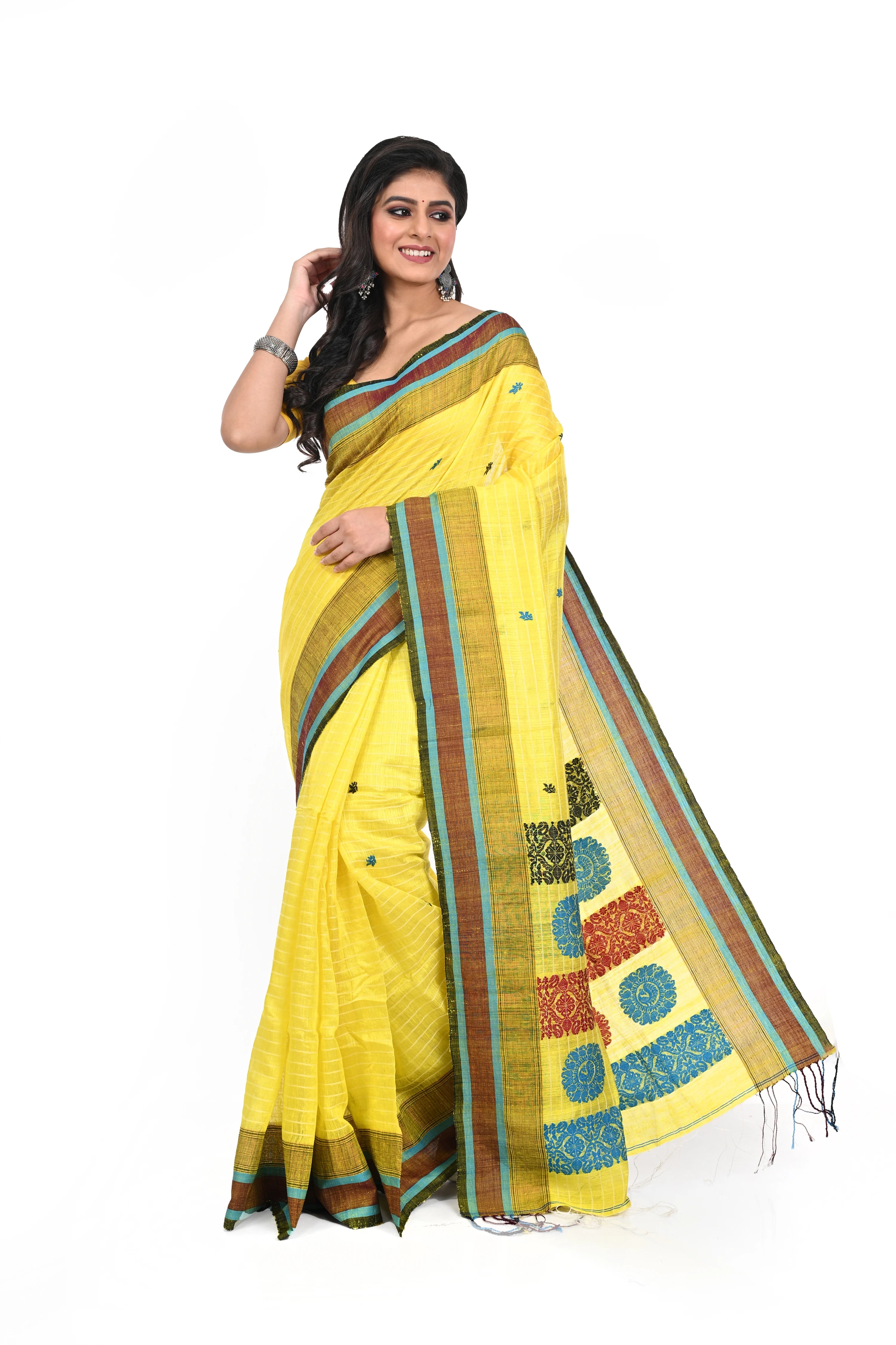 Golden Yellow Pure Matka Silk Handloom Saree with Decorated Pallu and Border