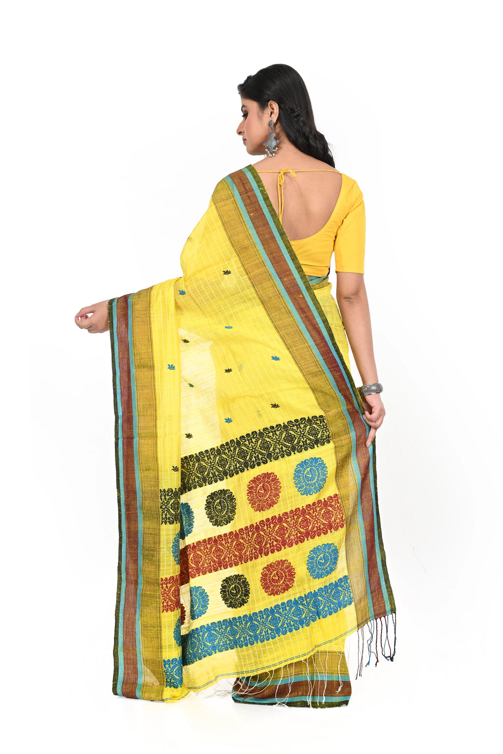 Golden Yellow Pure Matka Silk Handloom Saree with Decorated Pallu and Border