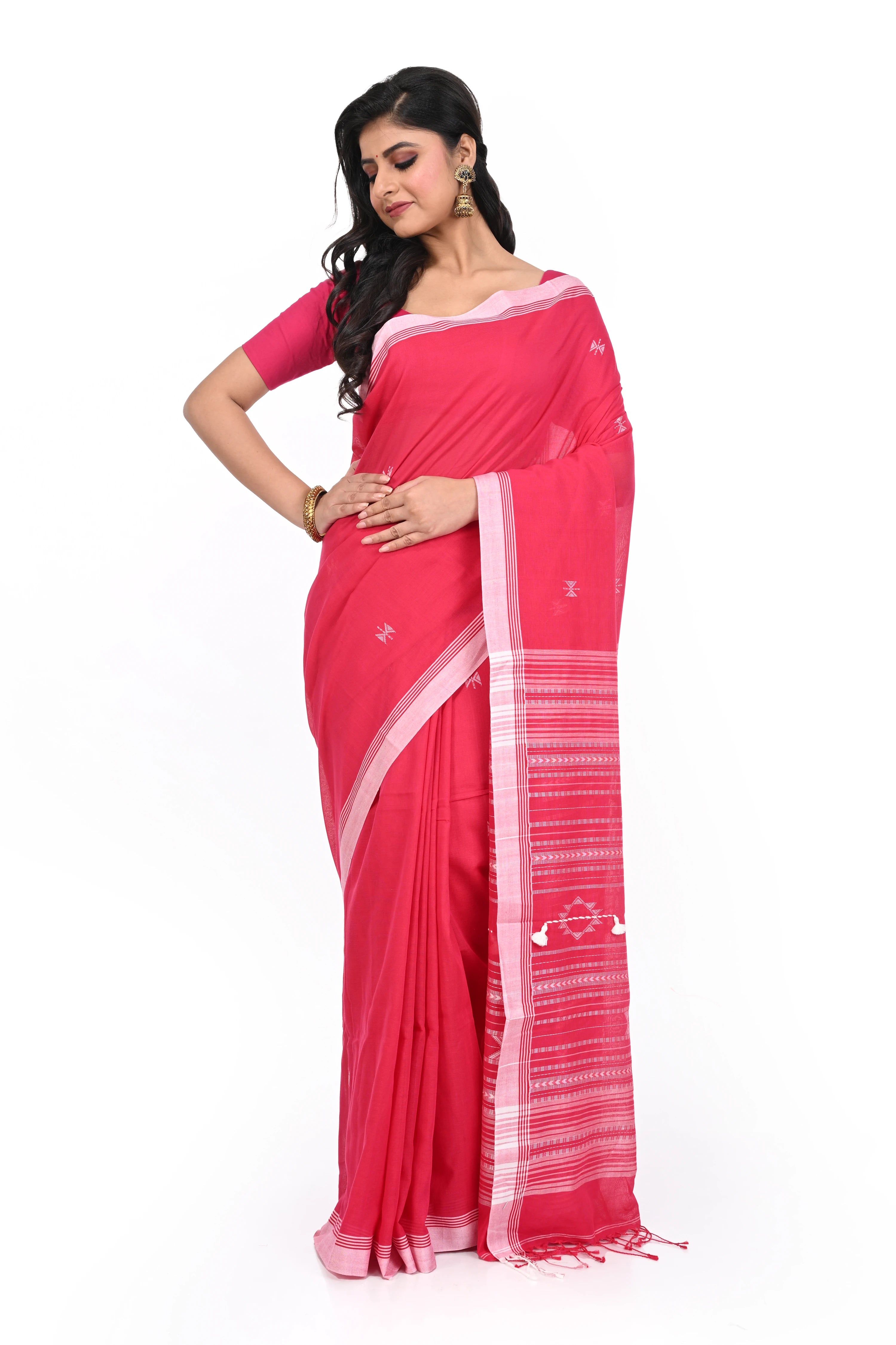 Pink Cotton Handloom Saree with White Slim Border and Bhujudi Worked Pallu with White Thread