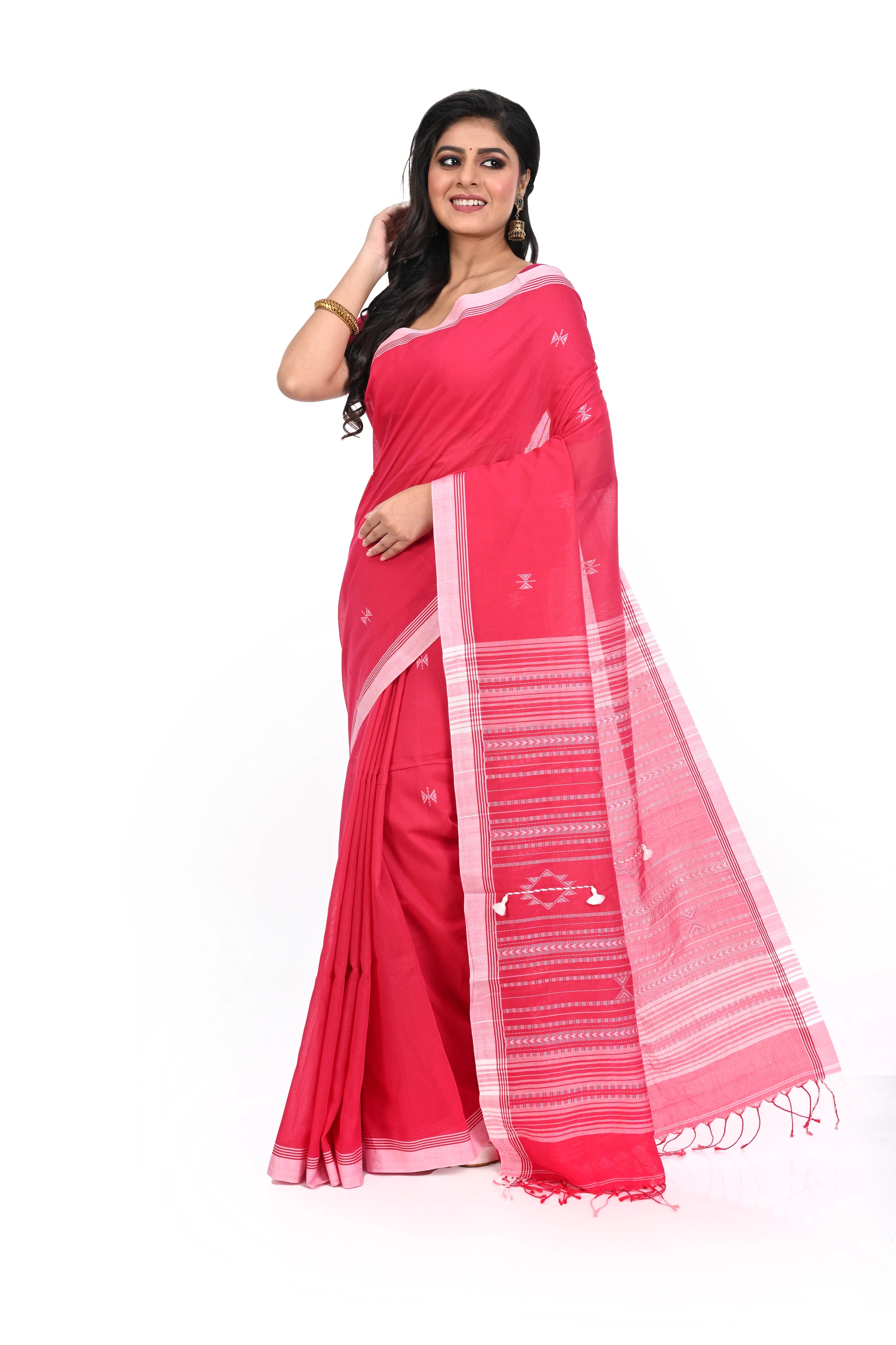 Pink Cotton Handloom Saree with White Slim Border and Bhujudi Worked Pallu with White Thread