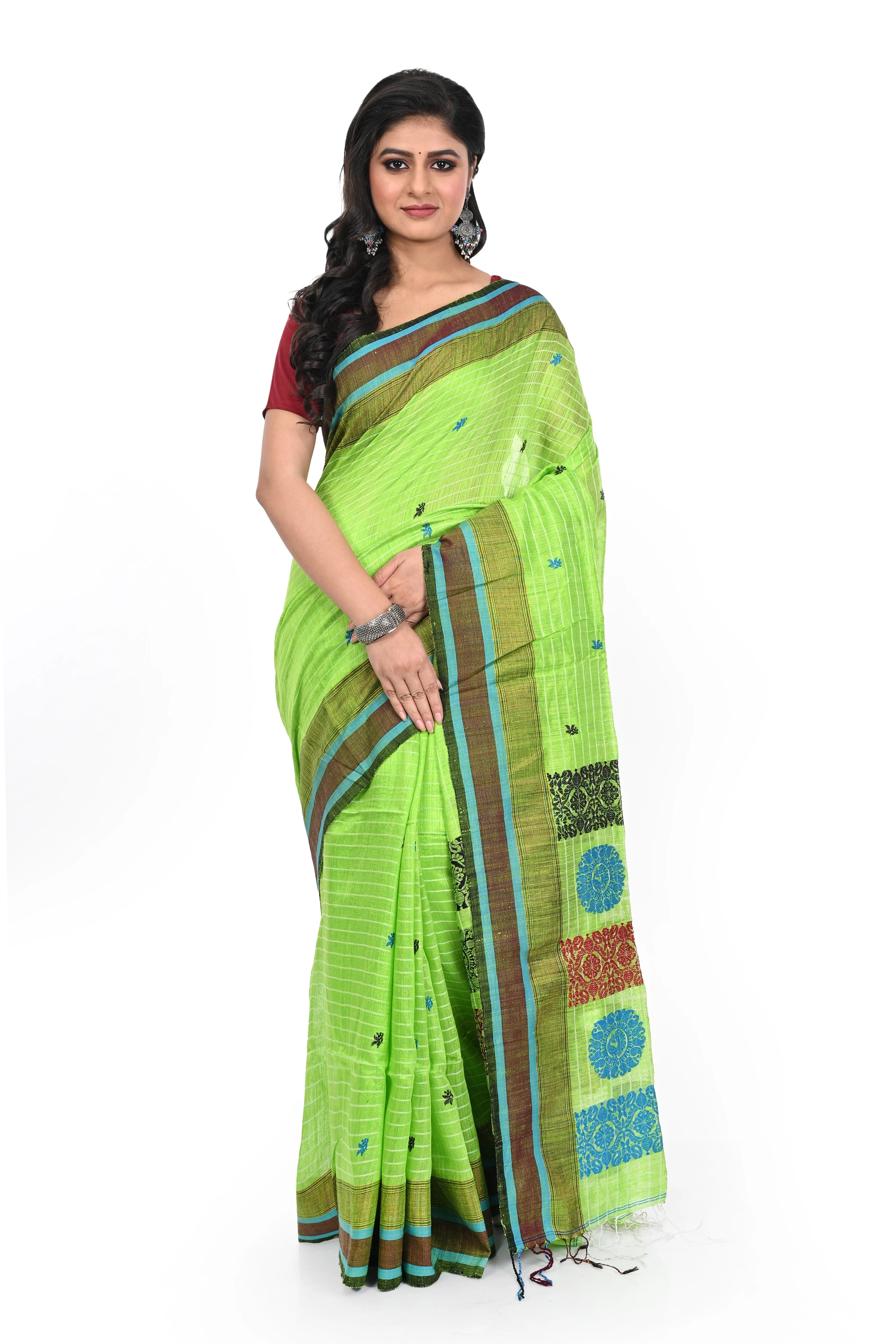 Parrot Green Coloured Pure Matka Handloom Saree with Decorated Pallu and Border