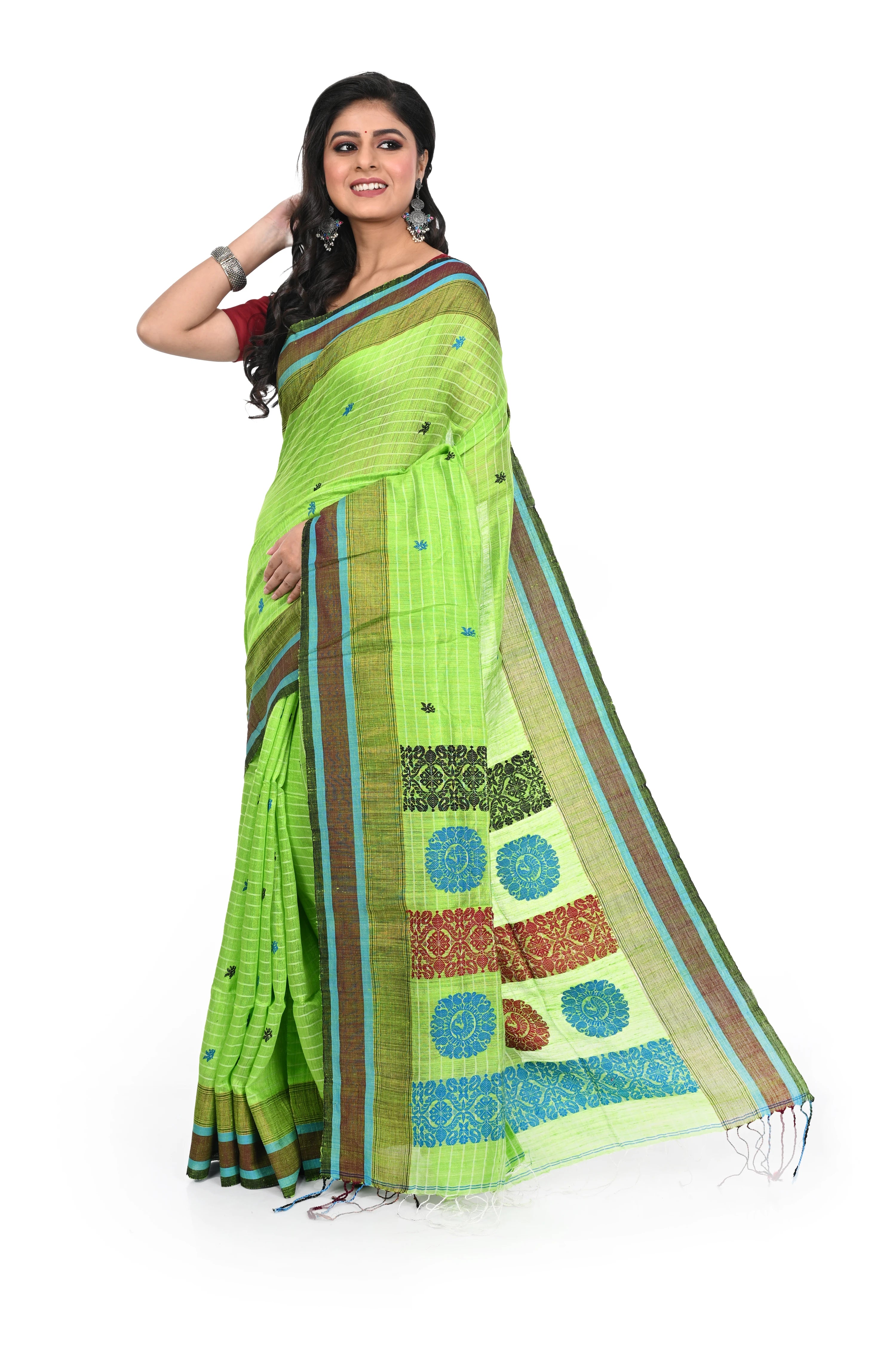 Parrot Green Coloured Pure Matka Handloom Saree with Decorated Pallu and Border