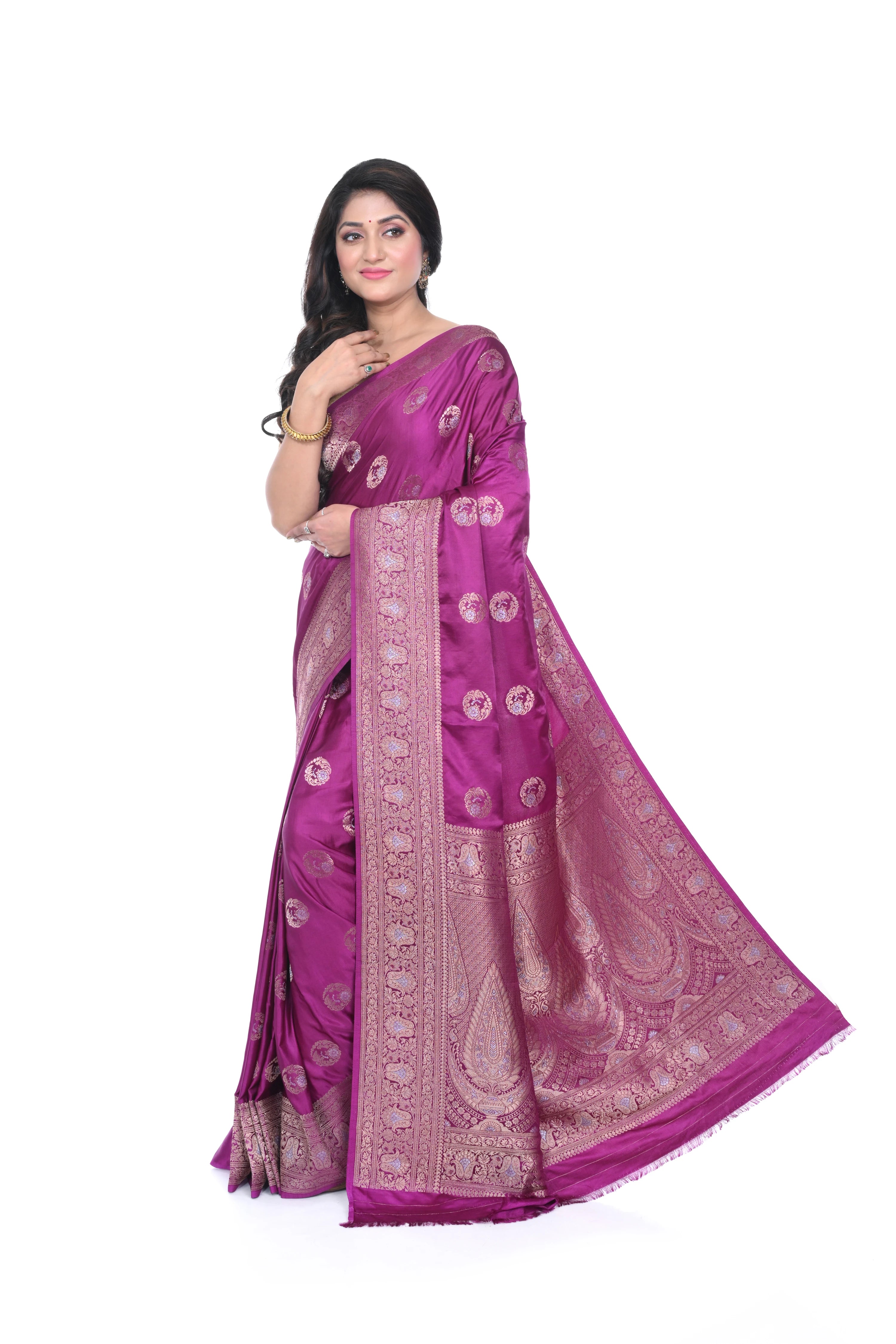 Purple Coloured Mashru Silk Saree with Antiq Zari Border and Heavy Pallu